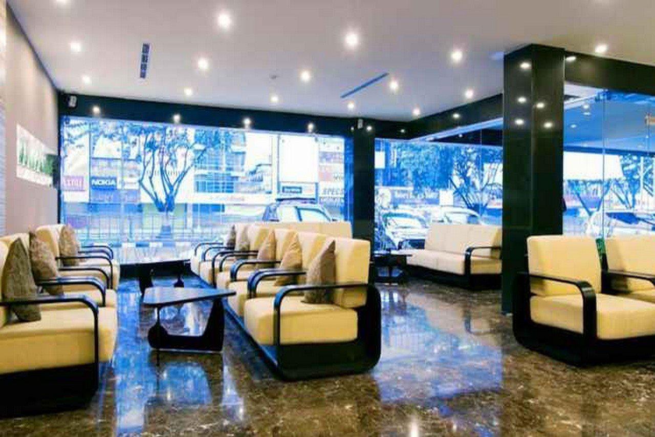 Aston Pekanbaru City Hotel Esterno foto